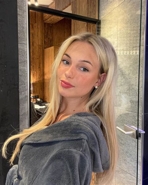 nina de wal